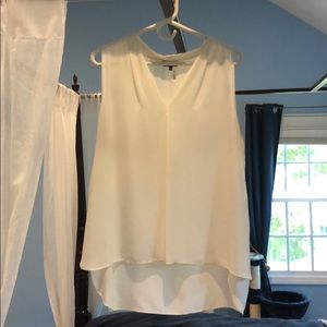 Vince Camuto White silk v neck blouse XL